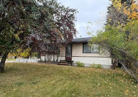Picture of 5423 46 Street  , Whitecourt Real Estate Listing