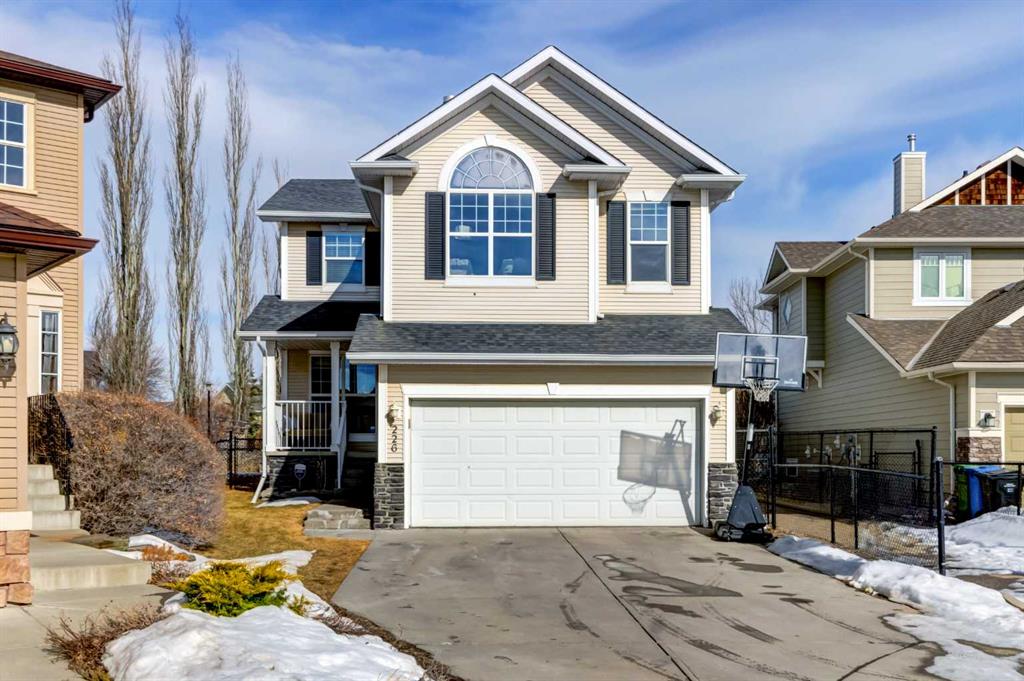 Picture of 226 Cougarstone Gardens SW, Calgary Real Estate Listing