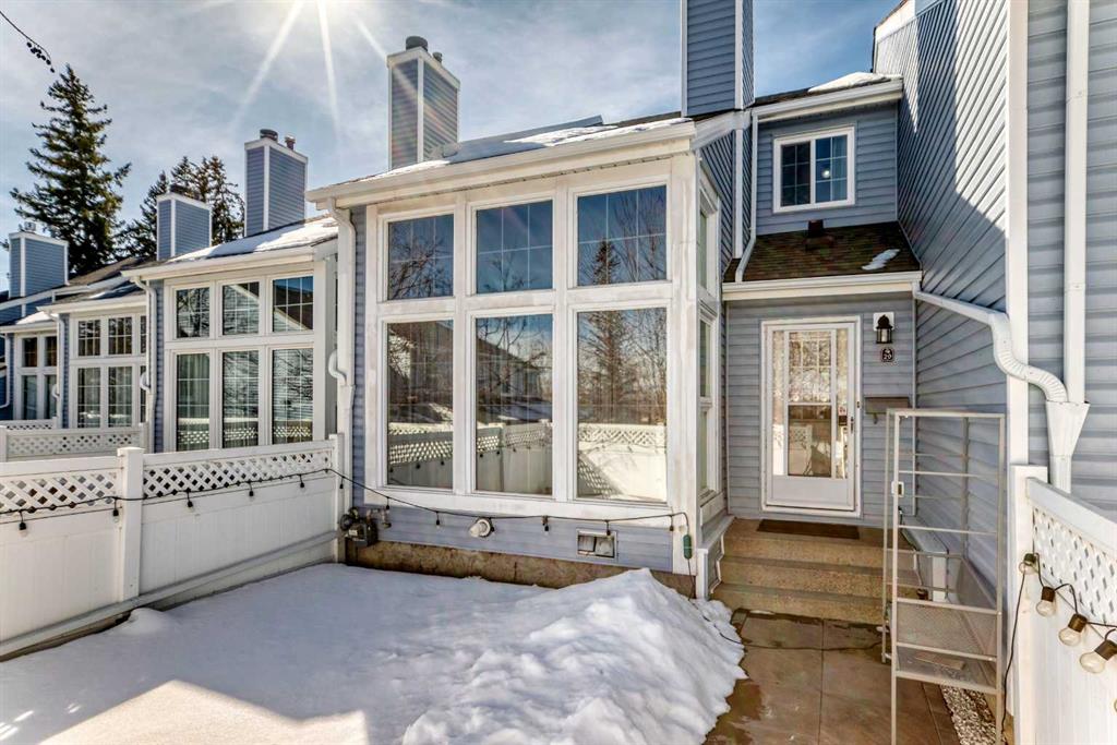 Picture of 29, 28 Berwick Crescent NW, Calgary Real Estate Listing