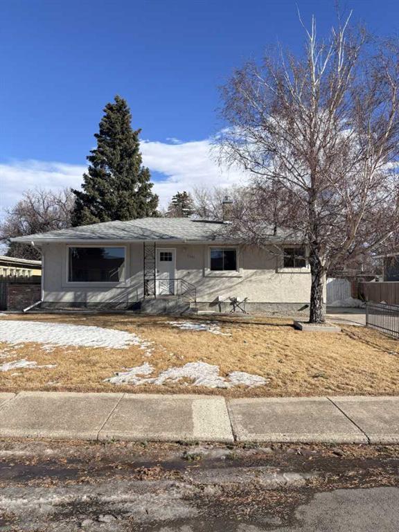 Picture of 1, 1131 28A Street S, Lethbridge Real Estate Listing