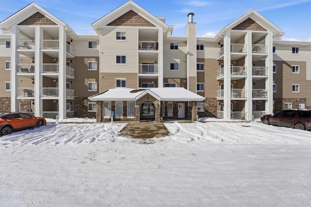 Picture of 310, 3 Broadway Rise , Sylvan Lake Real Estate Listing