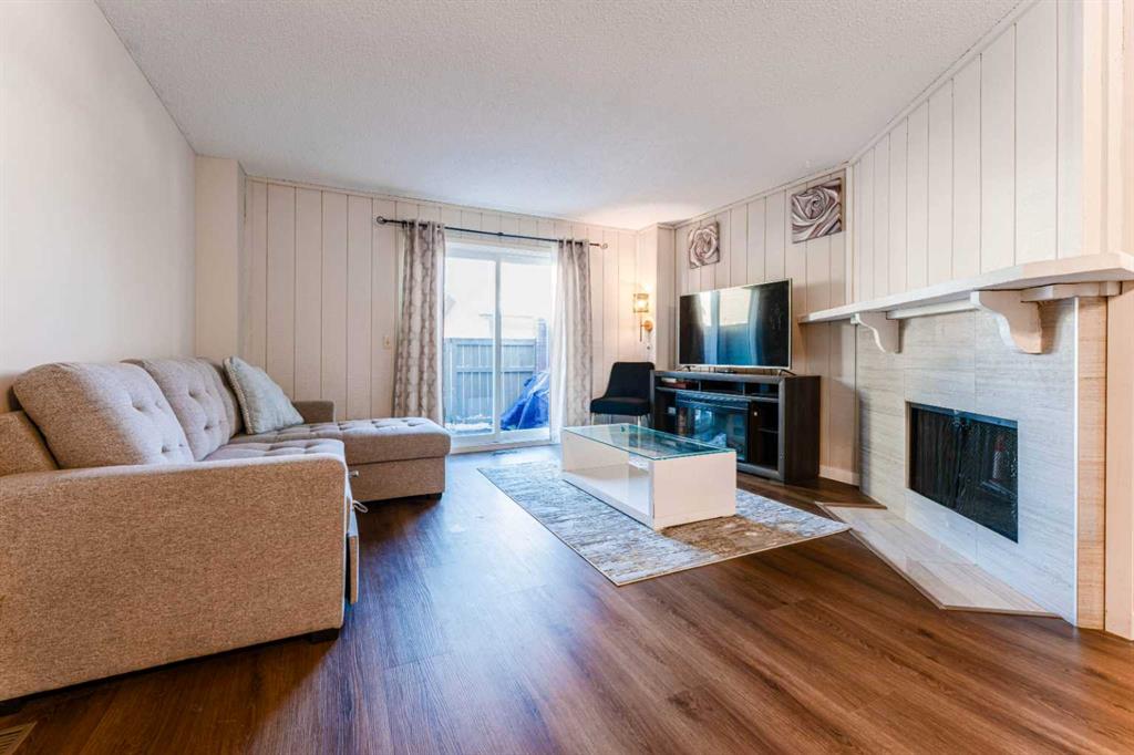 Picture of 1101, 829 Coach Bluff Crescent SW, Calgary Real Estate Listing