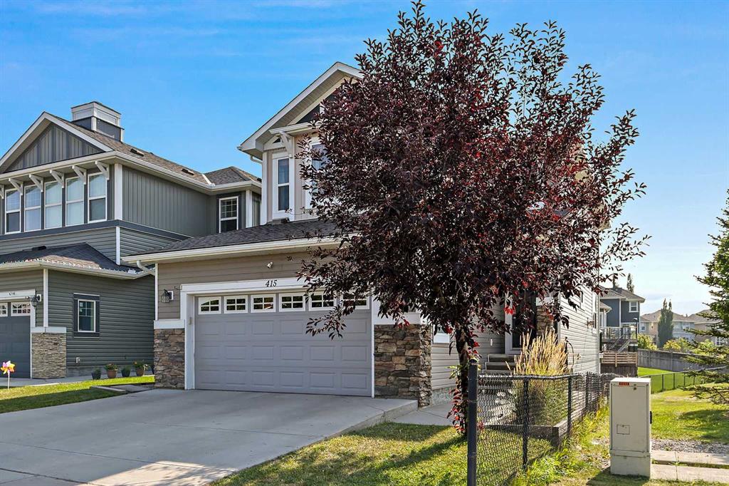 Picture of 415 Auburn Bay Avenue SE, Calgary Real Estate Listing