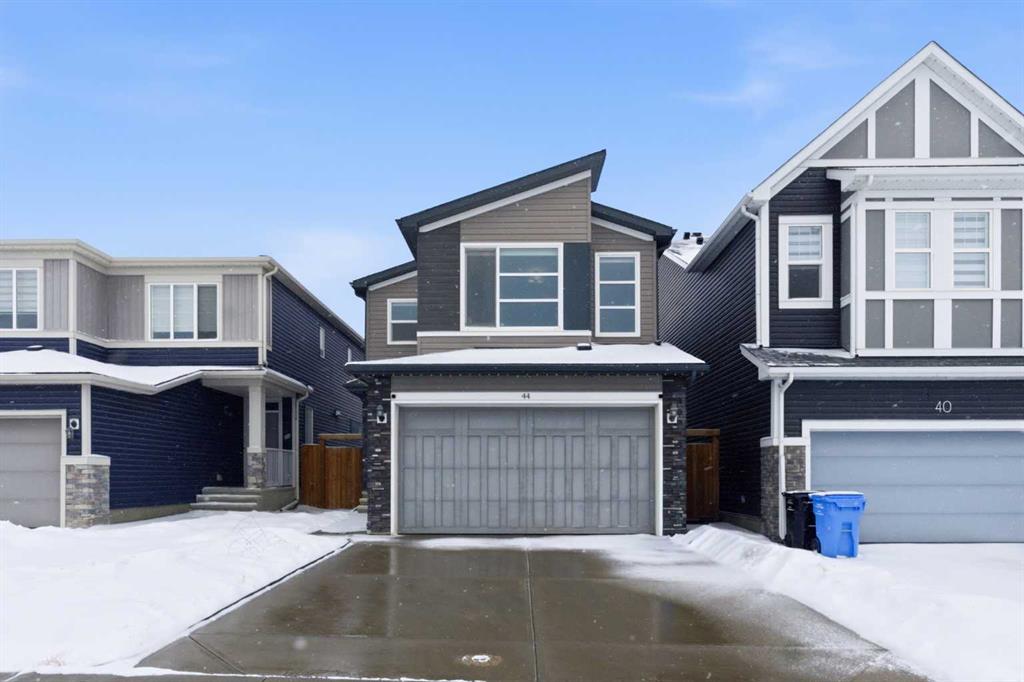 Picture of 44 Belmont Heath SW, Calgary Real Estate Listing