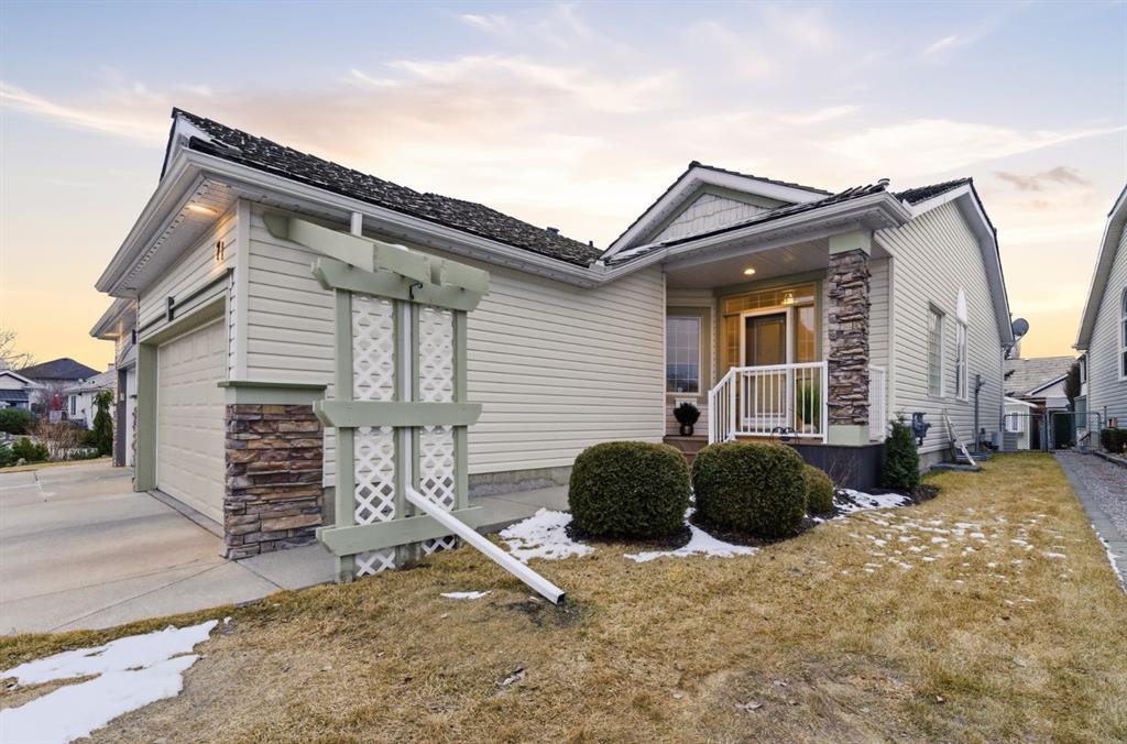 Picture of 71 Chaparral Close SE, Calgary Real Estate Listing