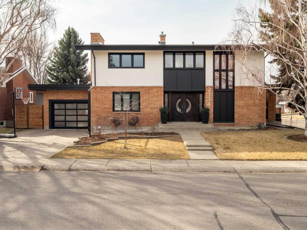 Picture of 2114 17 Avenue S, Lethbridge Real Estate Listing