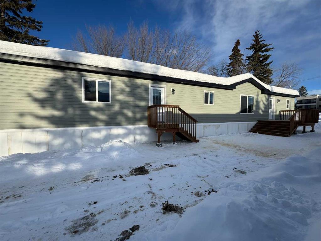 Picture of 816 5th Avenue , Beaverlodge Real Estate Listing