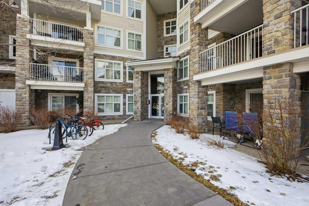 Picture of 2413, 11 Mahogany Row SE, Calgary Real Estate Listing