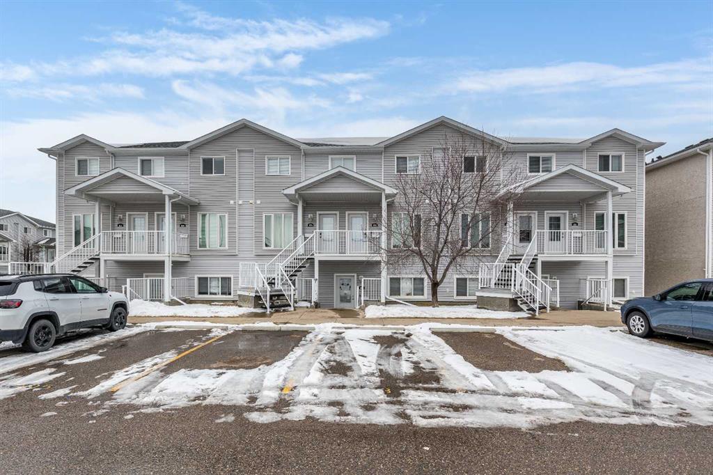 Picture of 389 Northlands Pointe NE, Medicine Hat Real Estate Listing