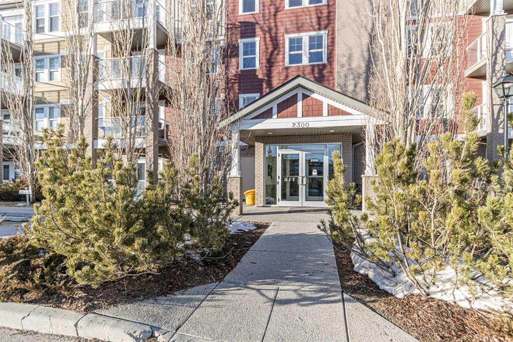 Picture of 302, 2300 Evanston Square NW, Calgary Real Estate Listing