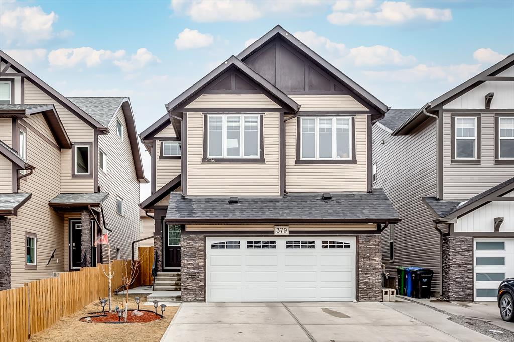 Picture of 379 Skyview Shores Manor NE, Calgary Real Estate Listing