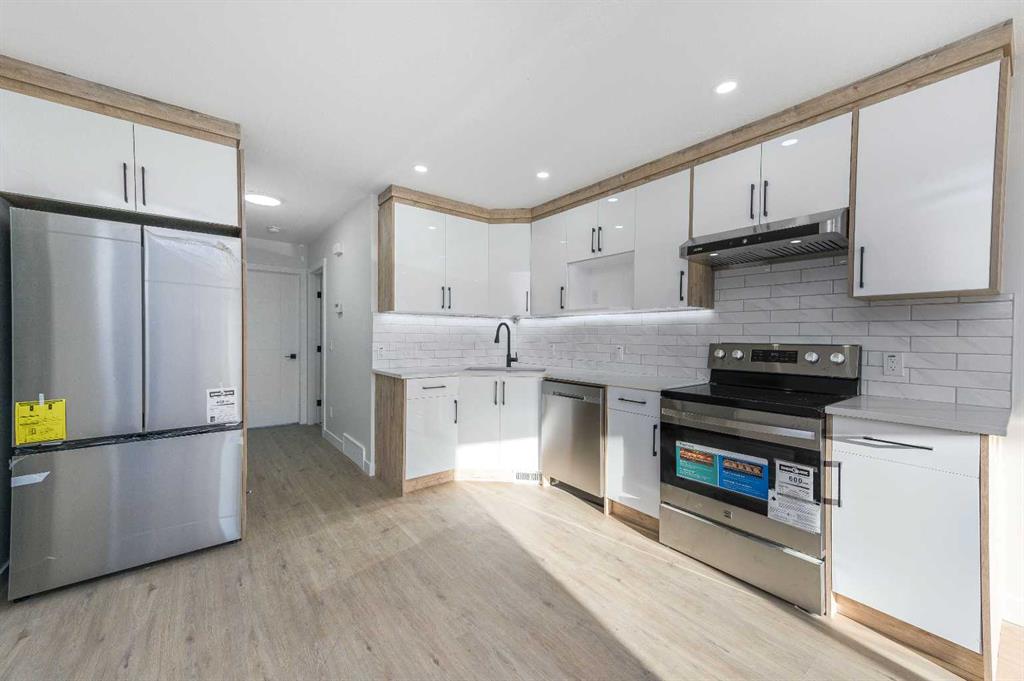 Picture of 4249 Catalina Boulevard NE, Calgary Real Estate Listing