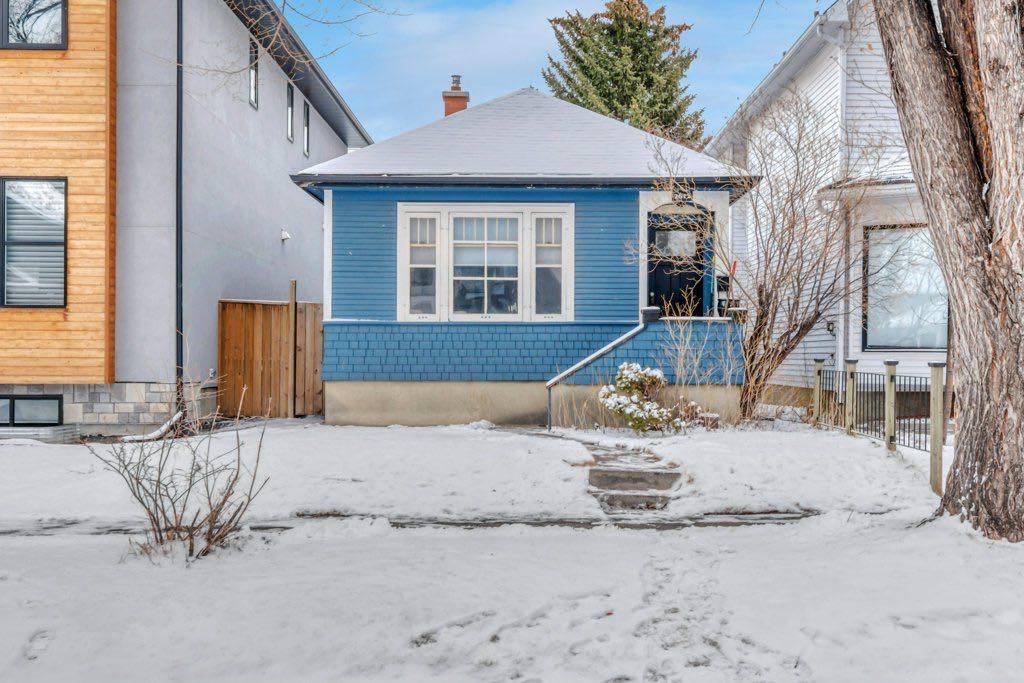 Picture of 2612 26A Street SW, Calgary Real Estate Listing