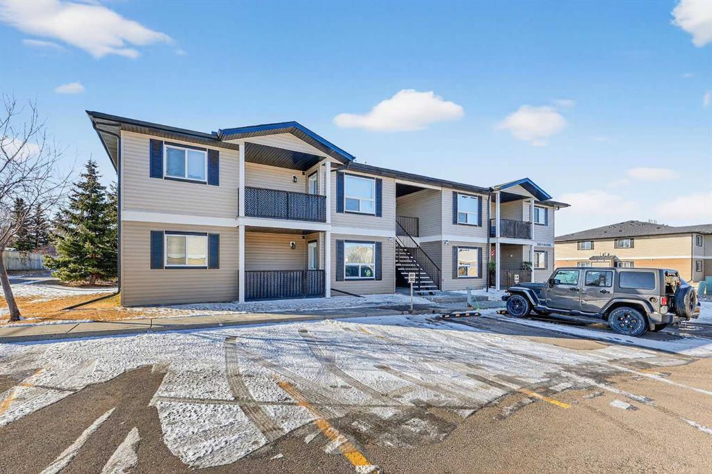Picture of 302, 8 Bayside Place , Strathmore Real Estate Listing