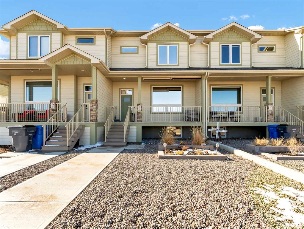 Picture of 222 Ranchlands Boulevard NE, Medicine Hat Real Estate Listing