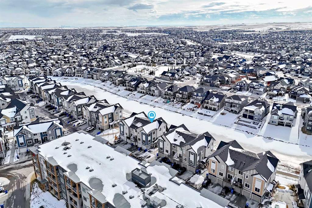 Picture of 294 Canals Crossing SW, Airdrie Real Estate Listing