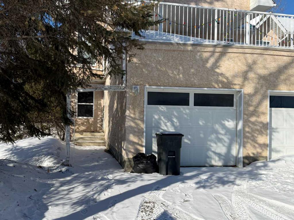 Picture of 4, 300 12 Avenue SW, Slave Lake Real Estate Listing