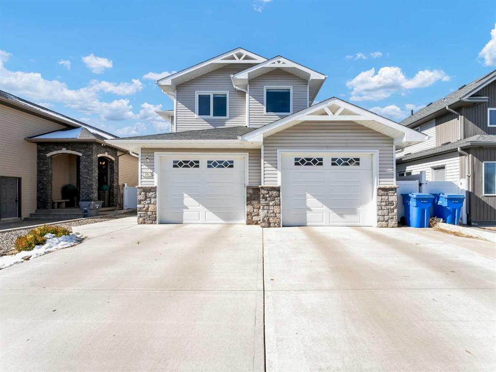Picture of 391 Sterling Crescent SE, Medicine Hat Real Estate Listing