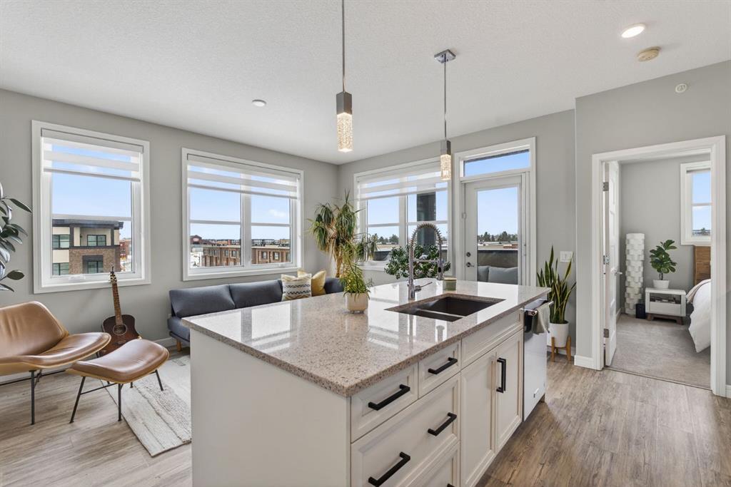 Picture of 1402, 80 Greenbriar Place NW, Calgary Real Estate Listing
