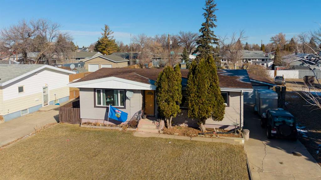 Picture of 4921 55 Avenue , Taber Real Estate Listing