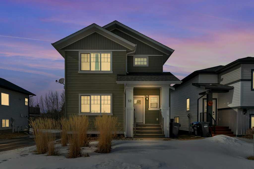 Picture of 57 Hampton Crescent , Sylvan Lake Real Estate Listing