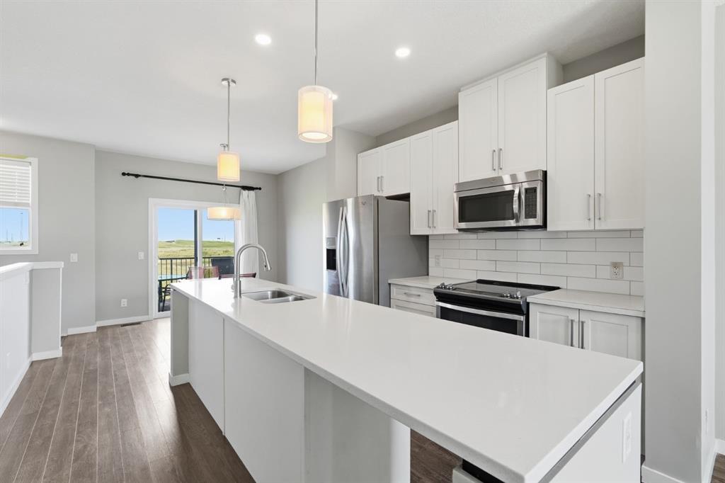 Picture of 50 Copperstone Common SE, Calgary Real Estate Listing