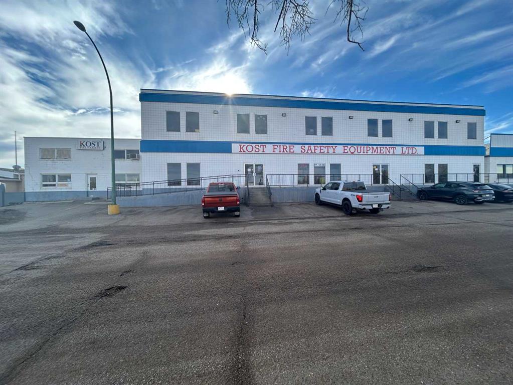 Picture of 655 14 Street SW, Medicine Hat Real Estate Listing