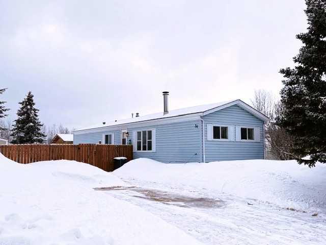 Picture of 34, 812 6 Avenue SW, Slave Lake Real Estate Listing