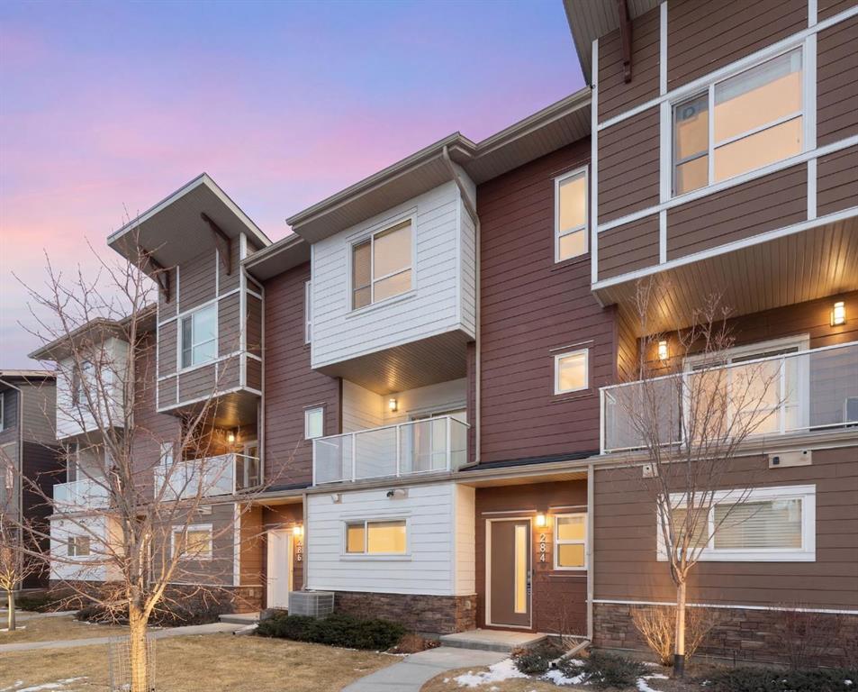 Picture of 284 Harvest Hills Way NW, Calgary Real Estate Listing