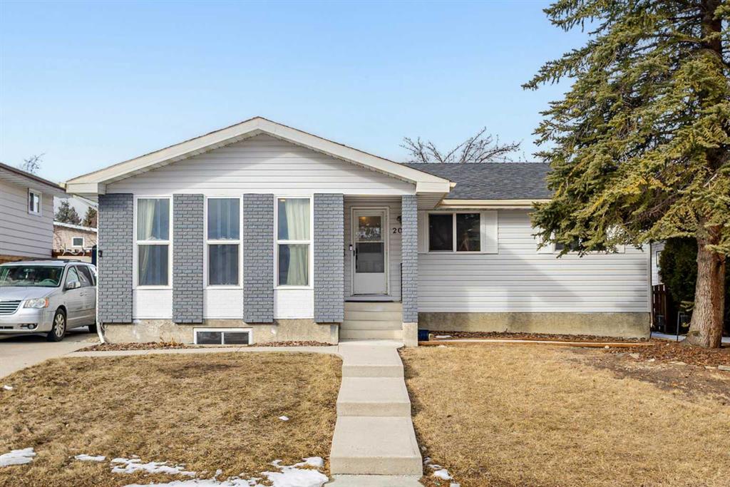 Picture of 208 Woodpark Place SW, Calgary Real Estate Listing