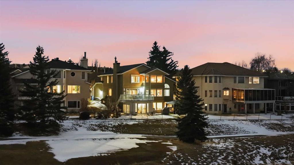 Picture of 40 Country Hills Close NW, Calgary Real Estate Listing
