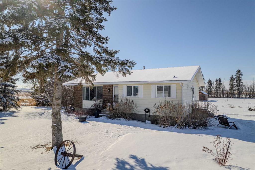 Picture of 431030 Range Road 245  , Rural Ponoka County Real Estate Listing