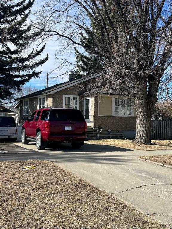 Picture of 5108 57 Street , Taber Real Estate Listing