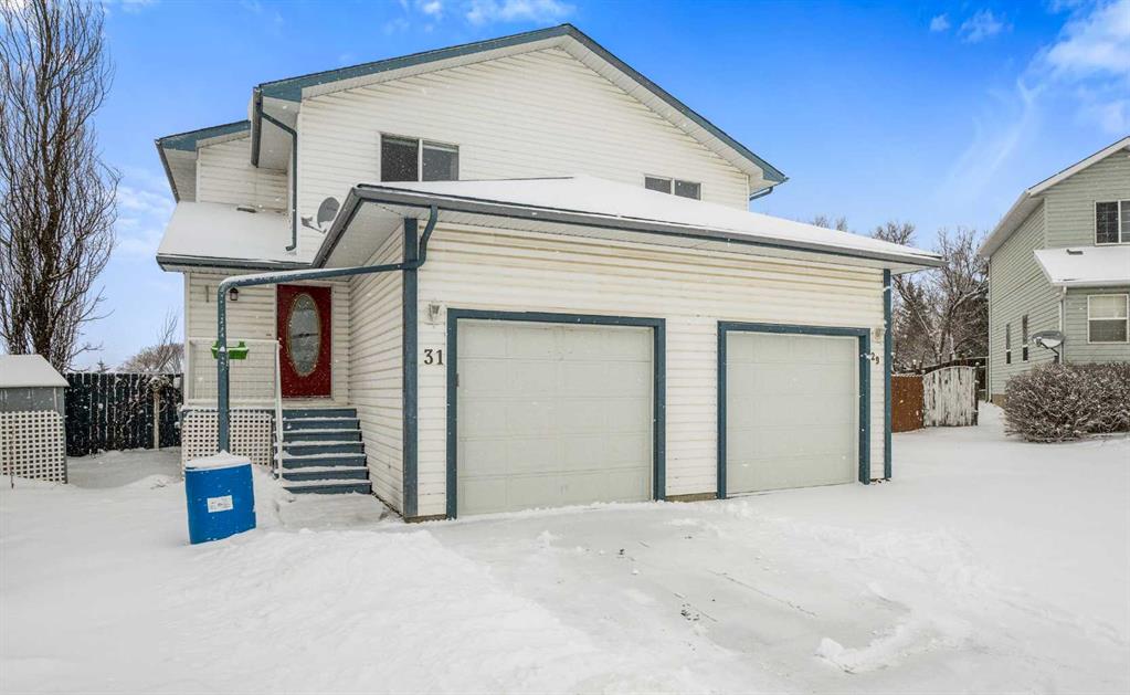 Picture of 31 Ross Place , Crossfield Real Estate Listing