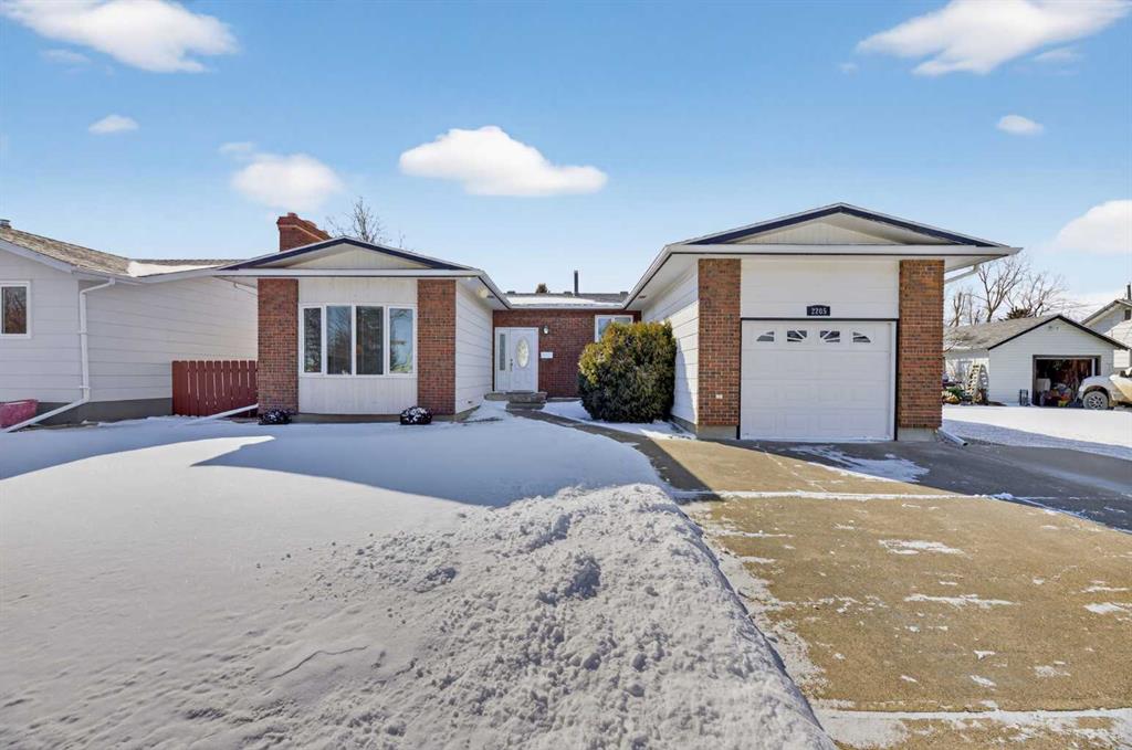 Picture of 2205 23 Avenue , Coaldale Real Estate Listing