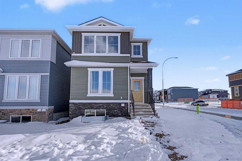 Picture of 41 Ambleton Boulevard NW, Calgary Real Estate Listing