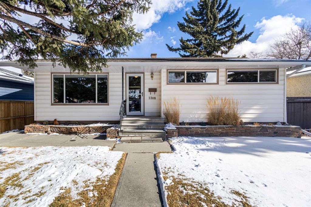 Picture of 3308 46 Street SW, Calgary Real Estate Listing