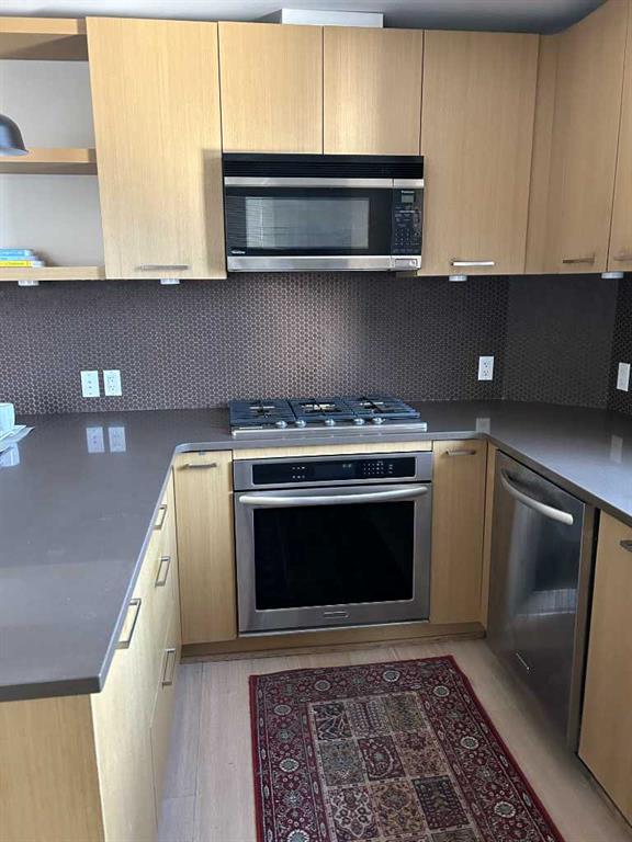 Picture of 201, 707 4 Street NE, Calgary Real Estate Listing