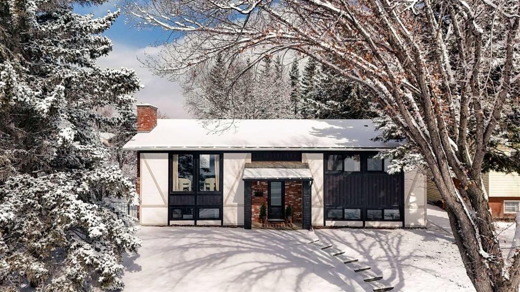 Picture of 2416 Palliser Drive SW, Calgary Real Estate Listing