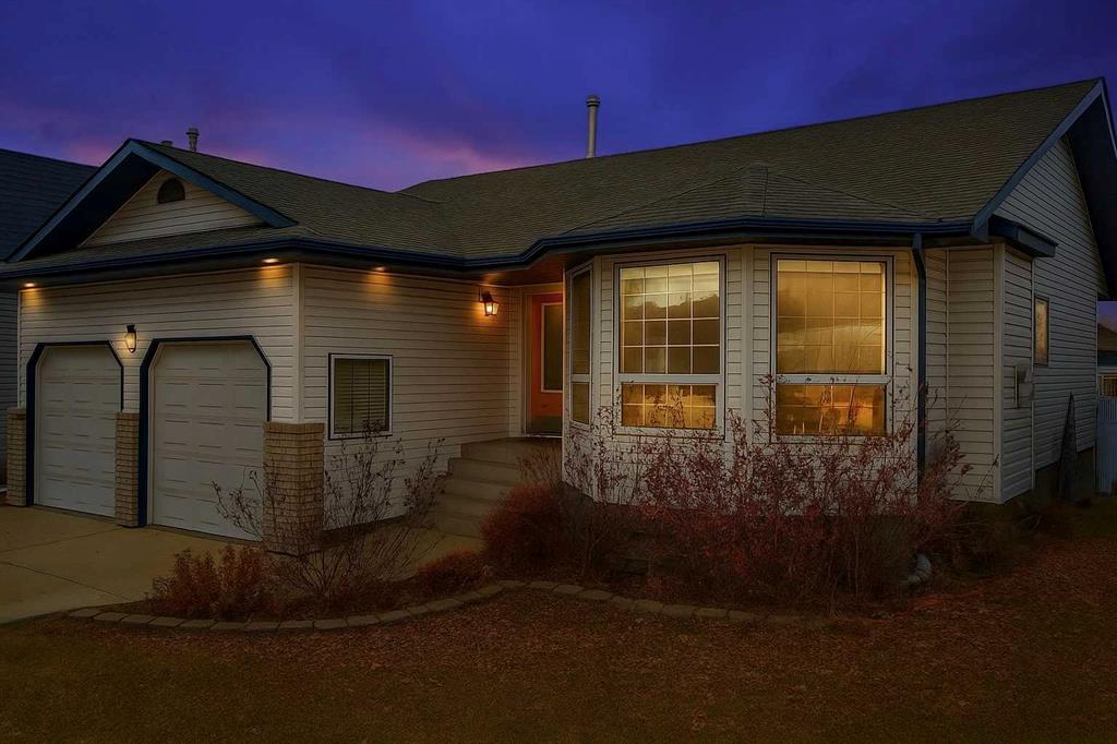 Picture of 11 Falcon Ridge Drive , Sylvan Lake Real Estate Listing