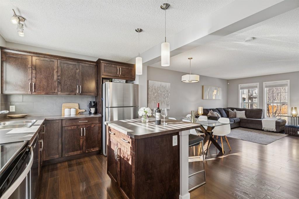 Picture of 322 Cranford Park SE, Calgary Real Estate Listing