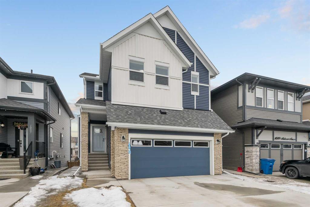 Picture of 1093 Midtown Avenue SW, Airdrie Real Estate Listing