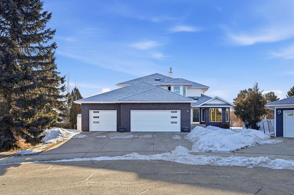 Picture of 5, 62 Street Close  , Stettler Real Estate Listing
