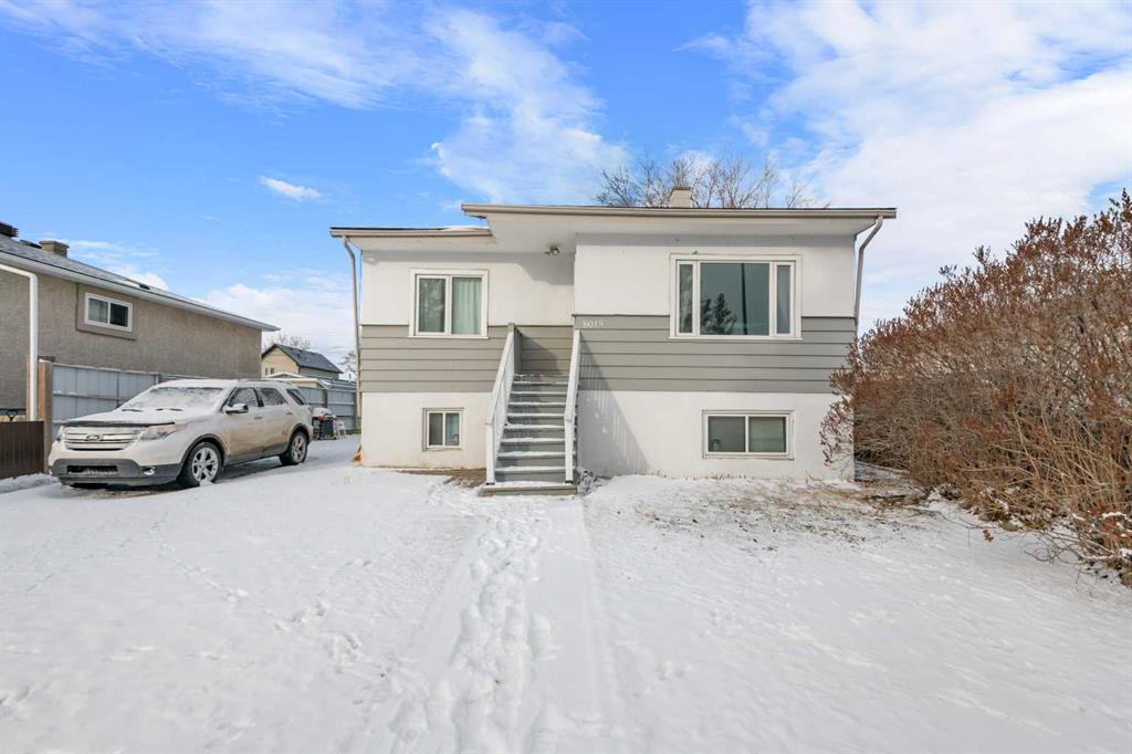 Picture of 8015 25 Street SE, Calgary Real Estate Listing