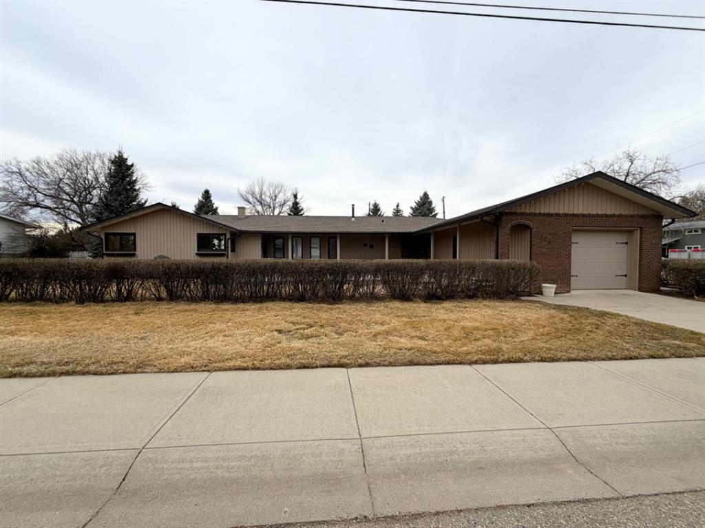 Picture of 5120 48 Street , Taber Real Estate Listing