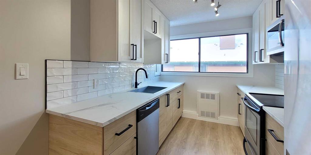 Picture of 29, 2400 15 Street SW, Calgary Real Estate Listing