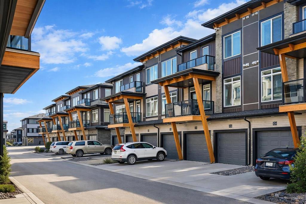Picture of 151 Savanna Walk NE, Calgary Real Estate Listing