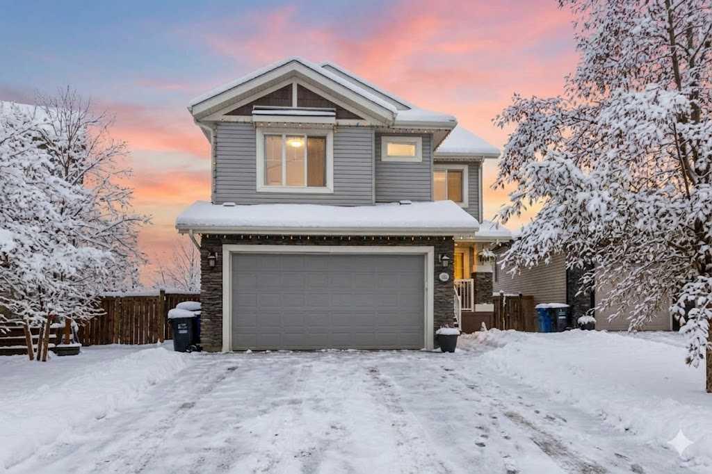 Picture of 105 Gravelstone Road , Fort McMurray Real Estate Listing