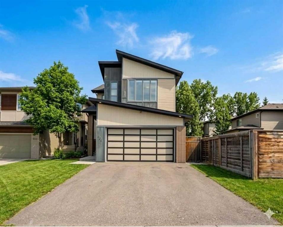 Picture of 220 Walden Heights SE, Calgary Real Estate Listing