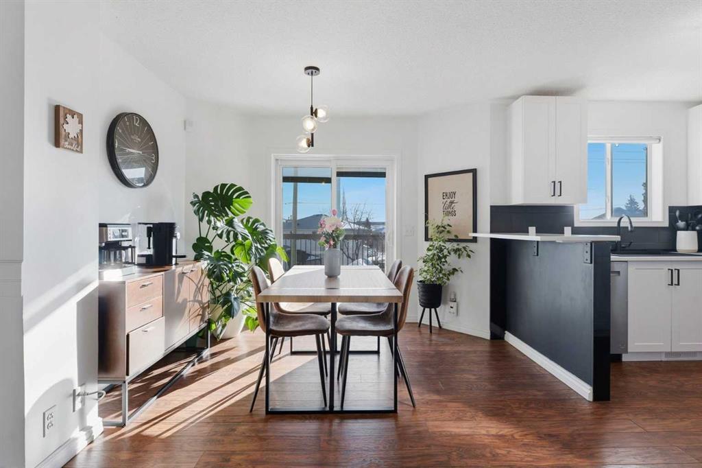 Picture of 145 Harvest Glen Way NE, Calgary Real Estate Listing